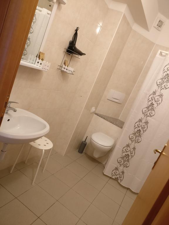 Garni Al Laghet Hotel Тено Екстериор снимка